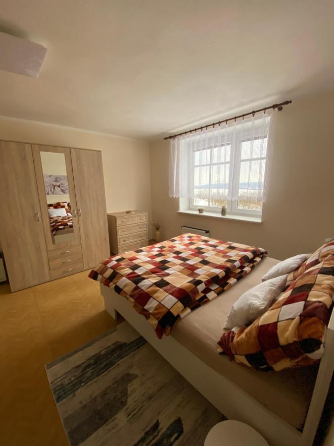 Rodinny Apartman 3+1 Horni Mesto Bagian luar foto